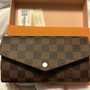 Authentic Louis Vuitton Sarah Wallet Rose Ballerine Edition